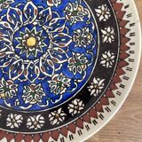 Decorative ceramic wall plate from iznik (Türkiye).