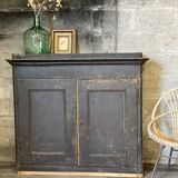 Old buffet
