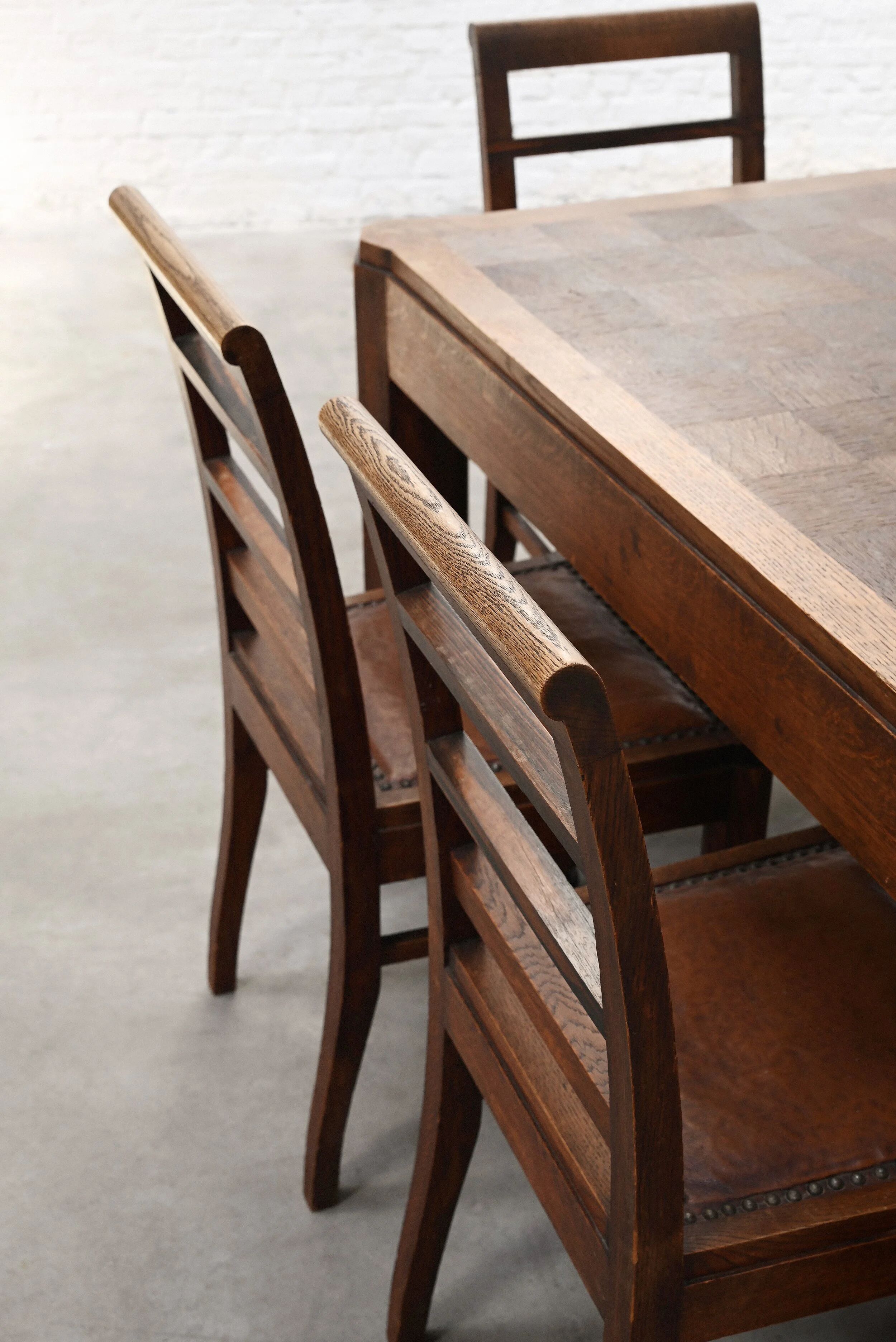 Dutch modernist Art Deco dining suite in oak, Netherlands, c. 1930