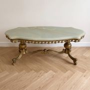 Table basse ancienne plateau marbre et piétement laiton doré