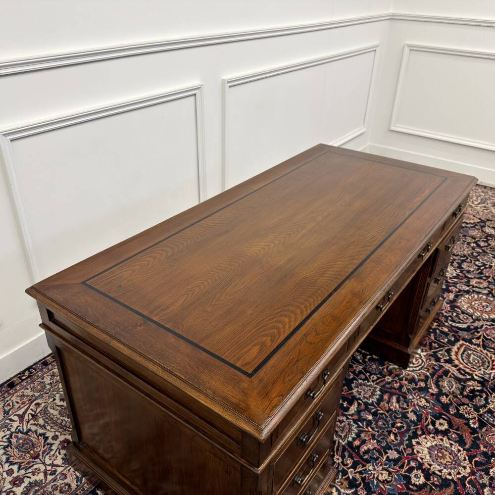 Classic English Eichholtz Desk
