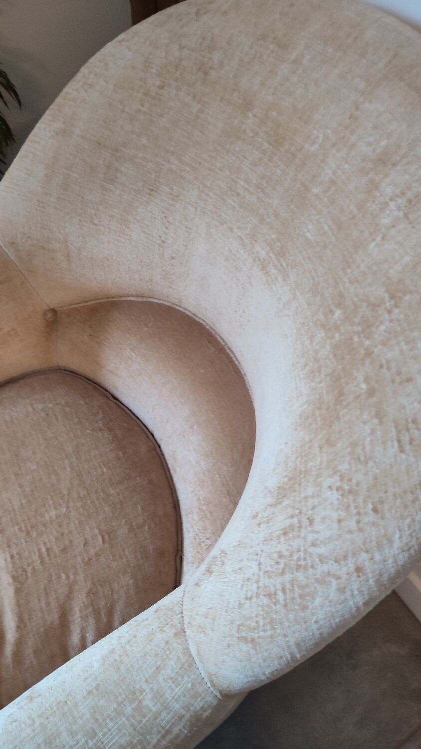 Velvet toadstool armchair