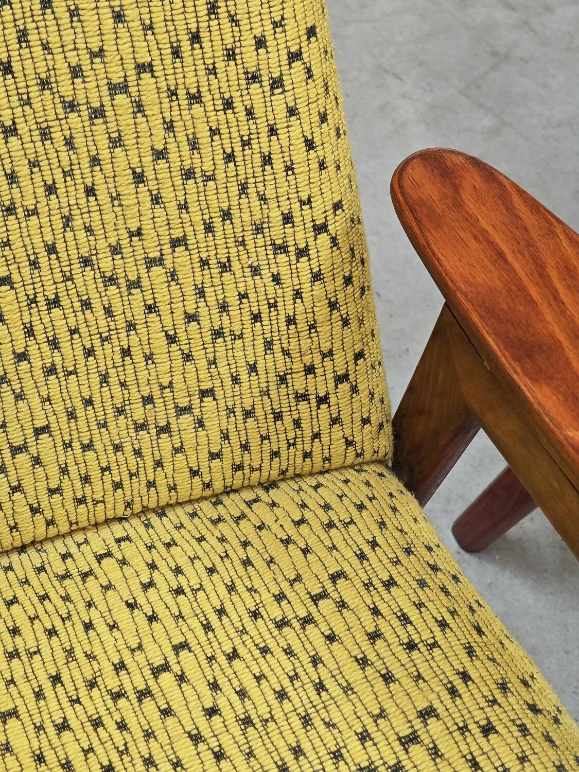 Pair of Yellow armchairs by Jaroslav Smidek for Ton (Thonet) Expo 58