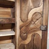Magnifique armoire en noyer