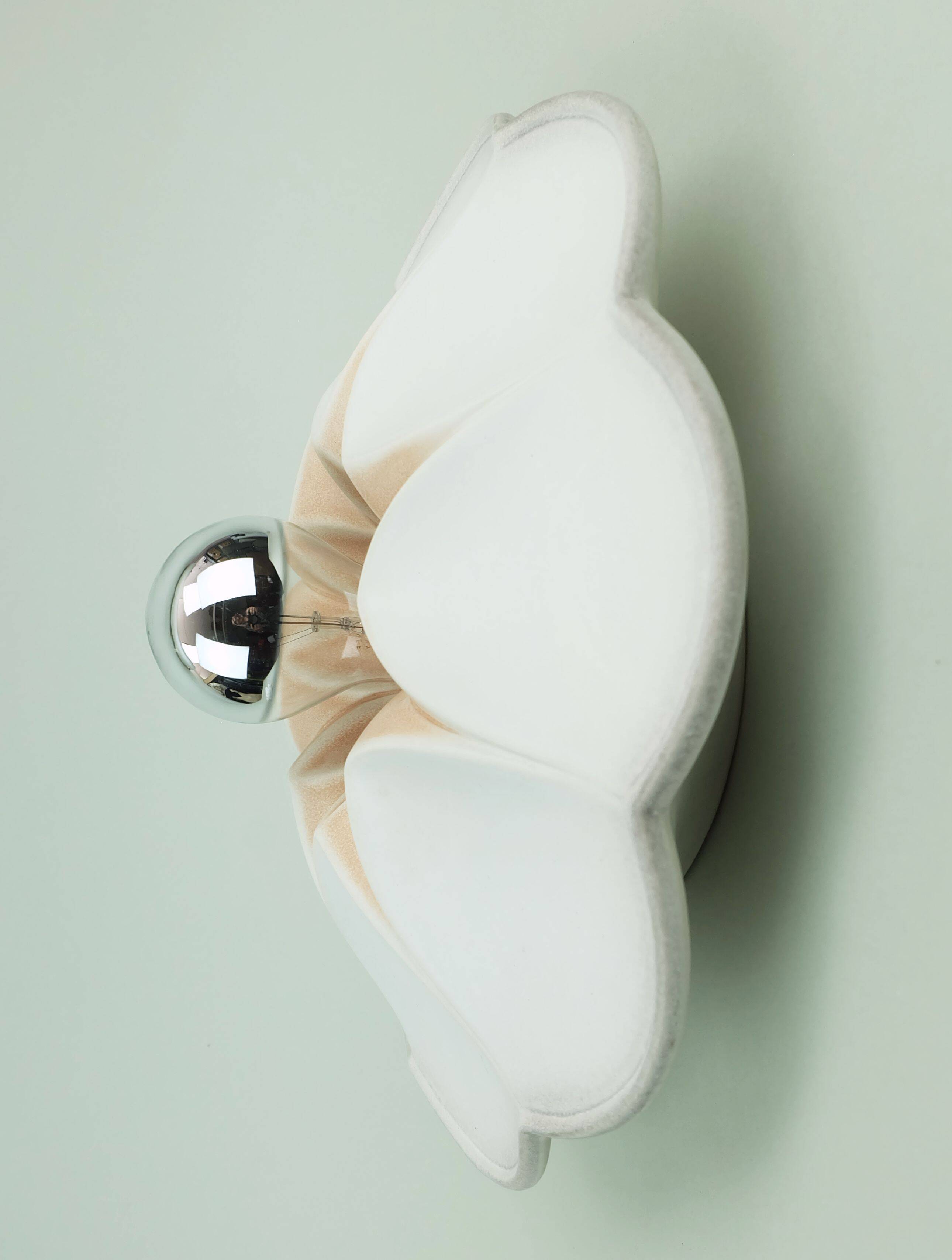 Vintage ceramic ceiling light or wall lamp flower shape white grey rose 80s