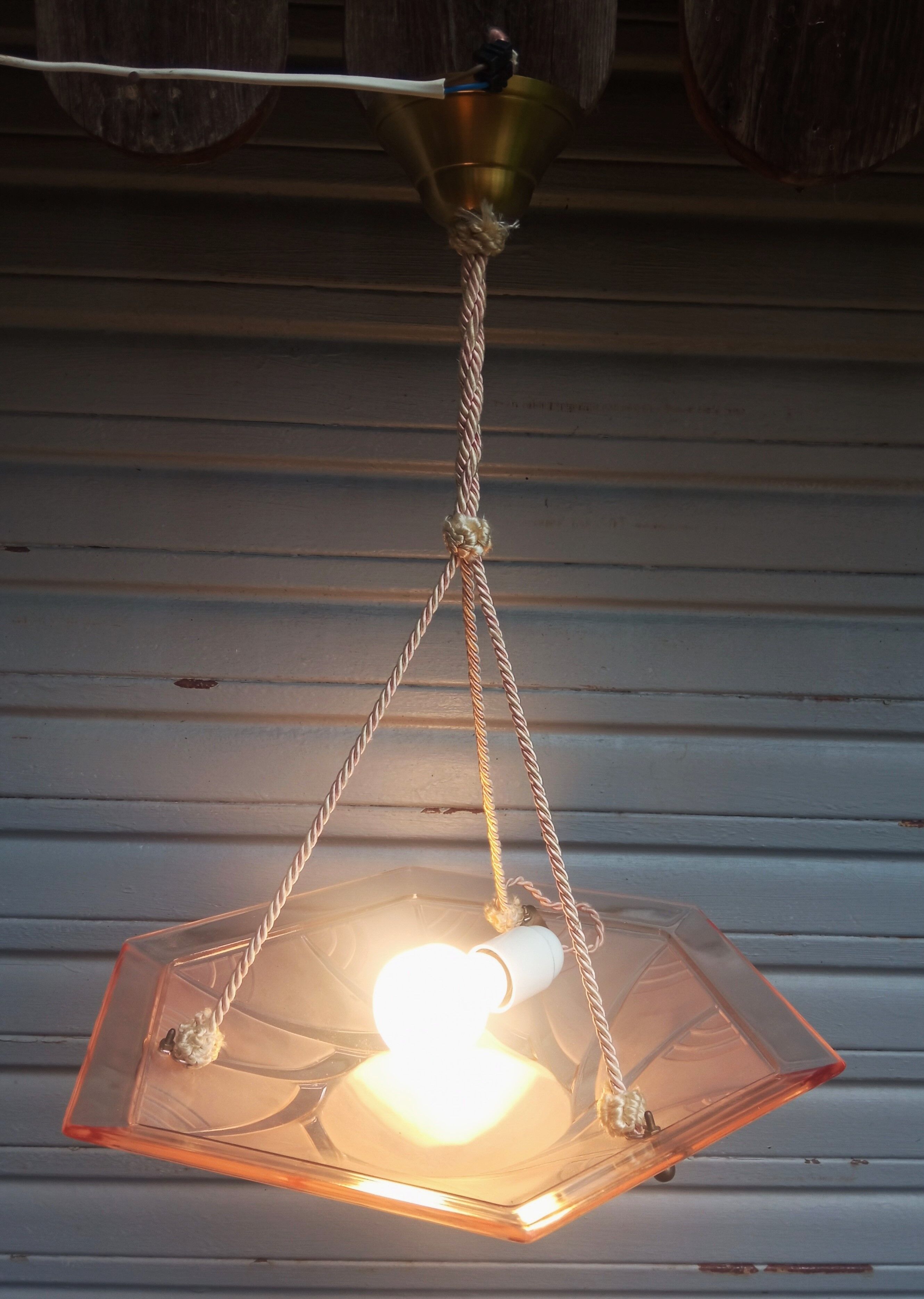 Art Deco ceiling lamp / chandelier in pink pressed molded glass in working order