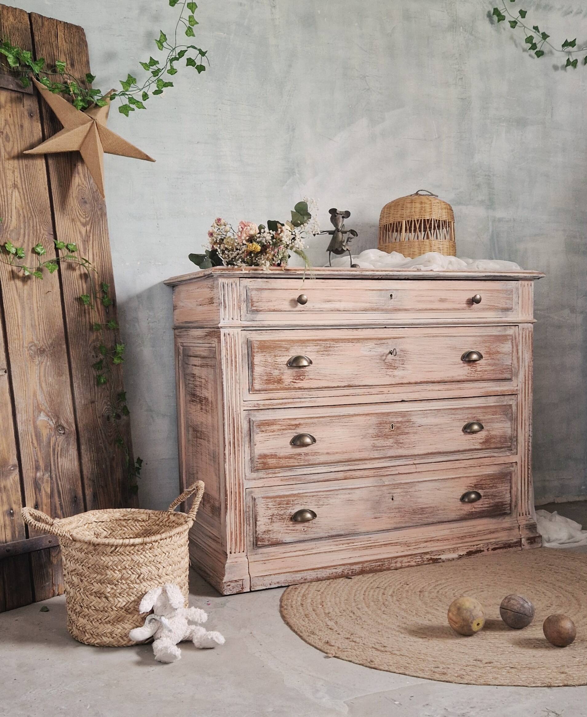 Jolie commode ancienne