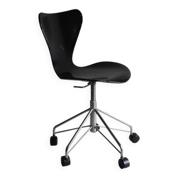 3117 Black swivel chair by Arne Jacobsen for Fritz Hansen
