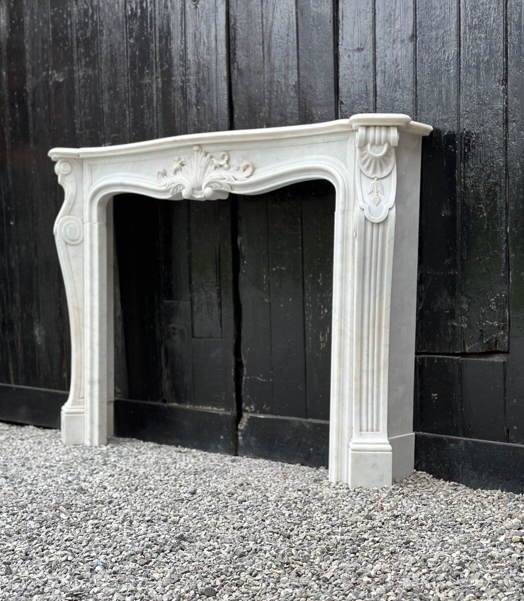 Louis XV style fireplace in white Carrara marble circa 1980
