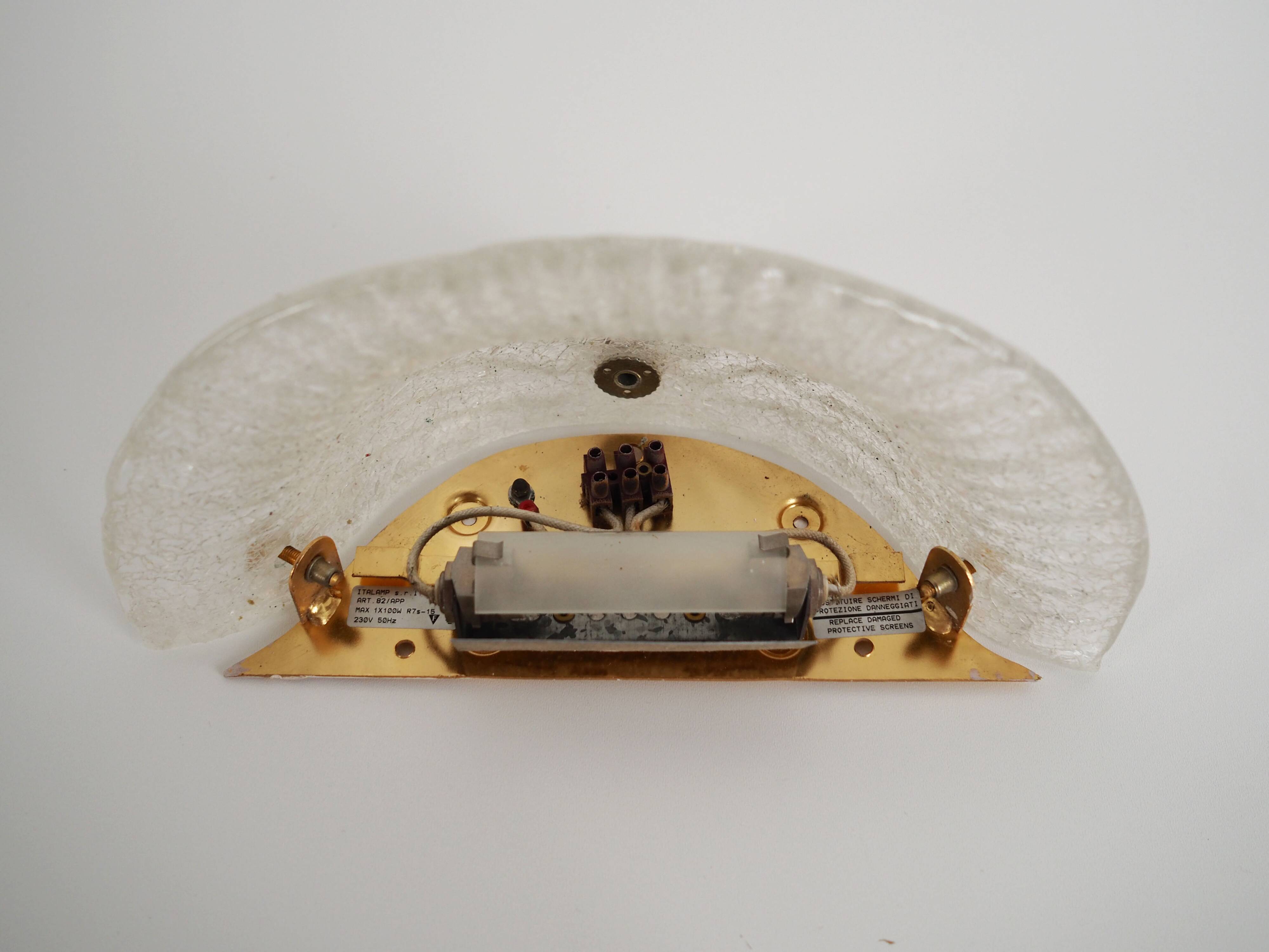 Wall lamp, Murano glass, Italian design, 1970s, manufacture: Italy