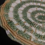 Assiette à artichaut barbotine XIXème marque en creux