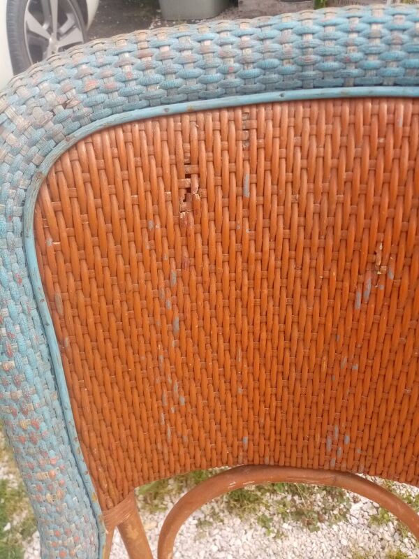 Paire de chaises de jardin art déco en osier tressé patiné