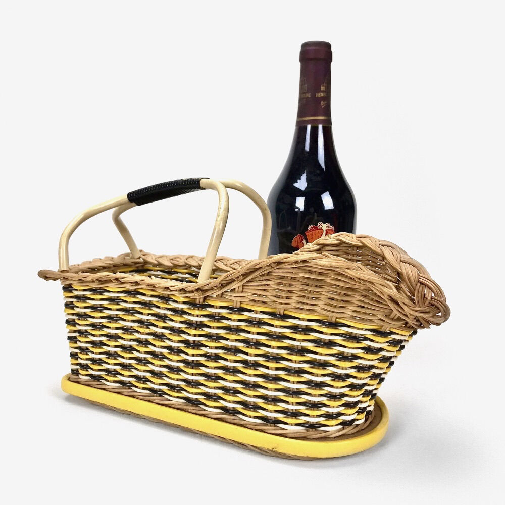 Porte-bouteille en osier tressé et scoubidou