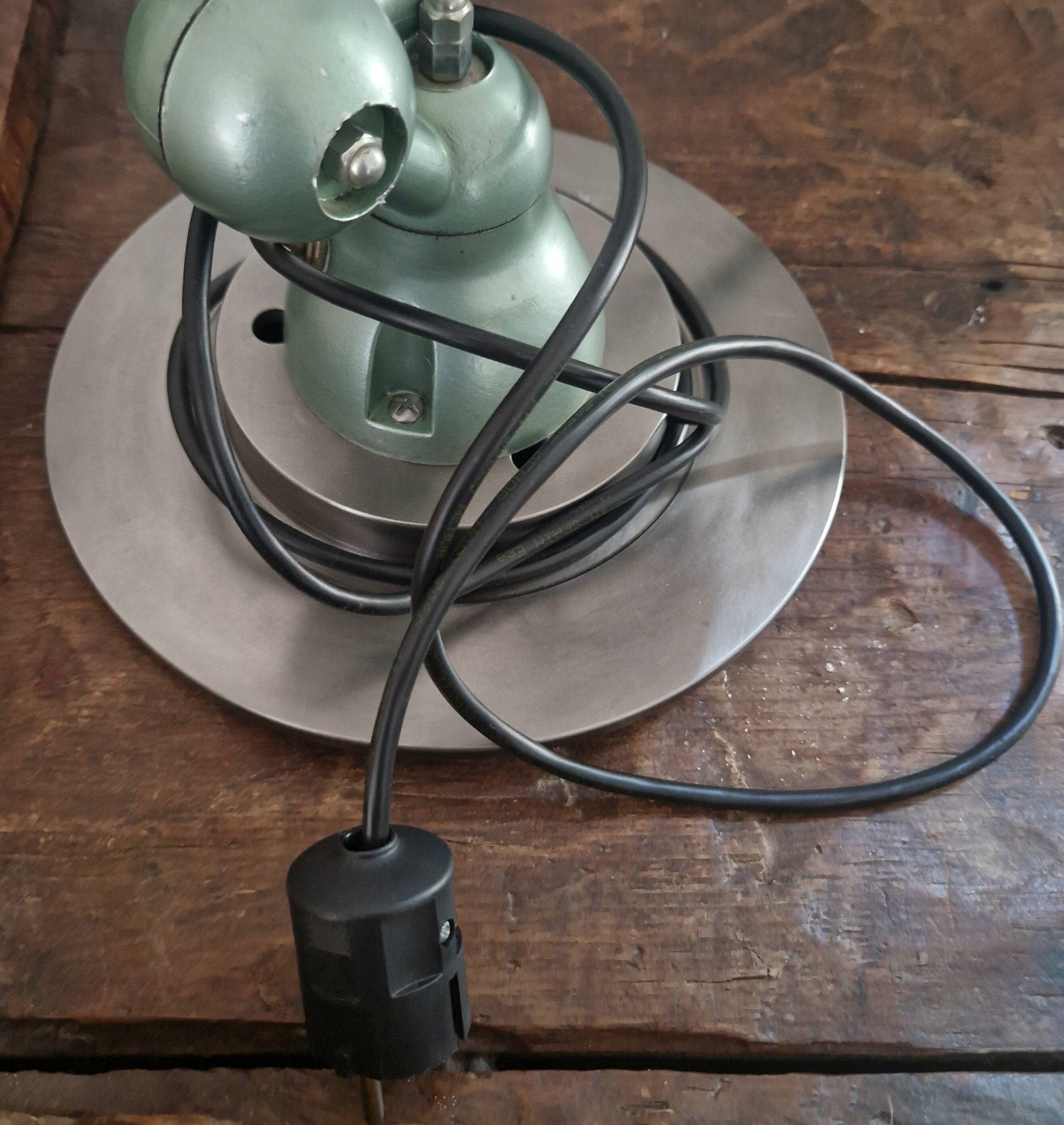 Lampe ancienne industrielle JIELDE, années 50-60