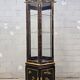 Vitrine chinoise avec toit en pagode et éclairage (asiatique)