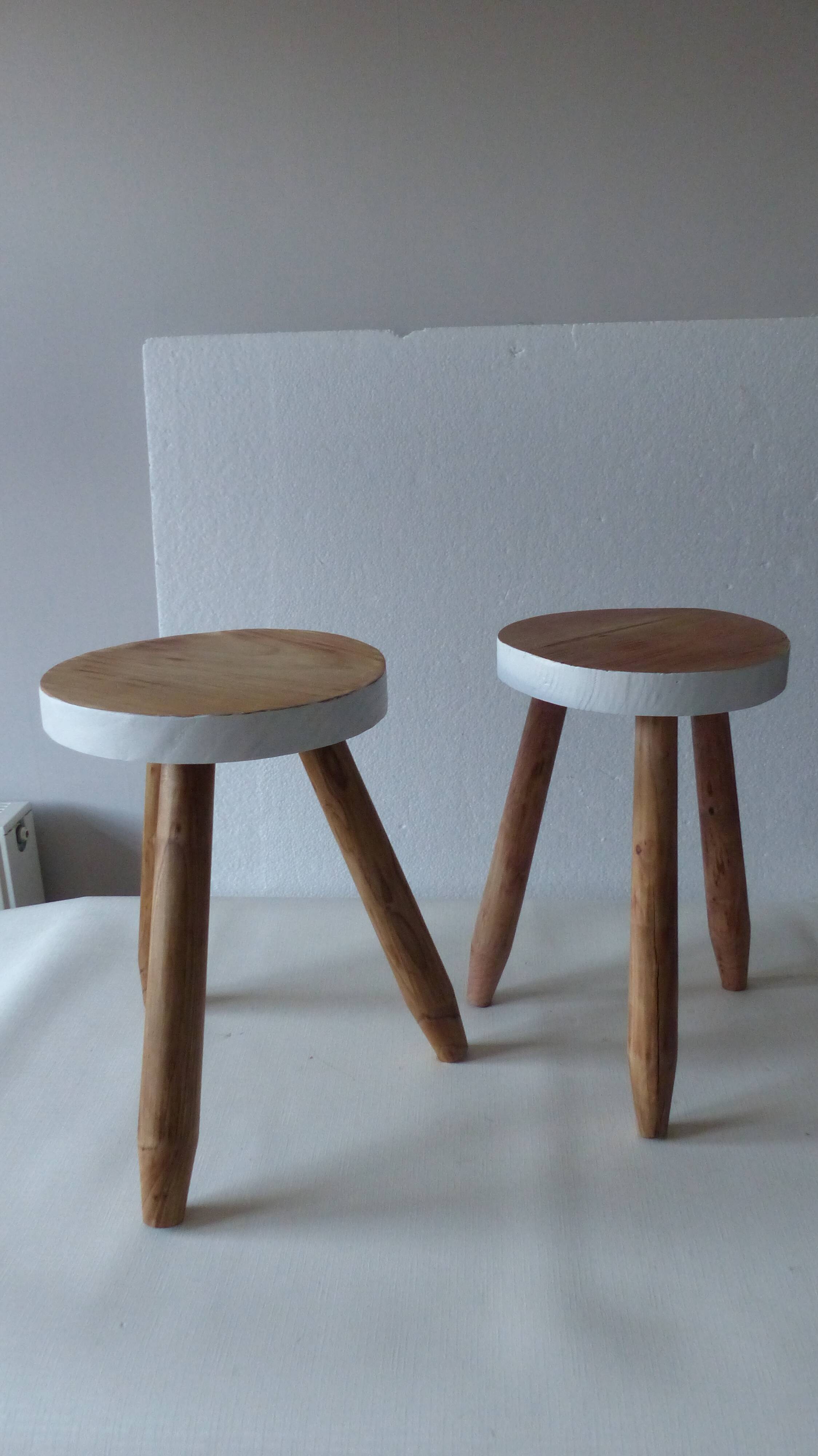 Tripod stools