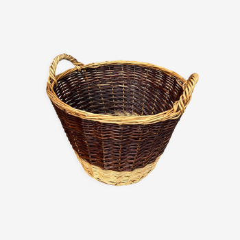 Old wicker pan