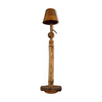 Steampunk/Brutalism Sledgehammer tablelamp