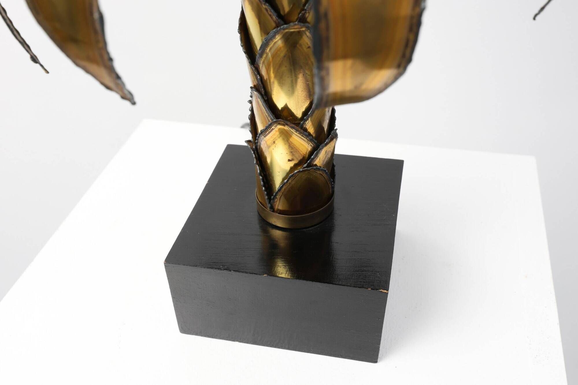 Hollywood Regency brass palm tree table lamp with black shade, France, 1970