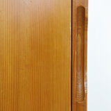 Armoire en pin massif de la Maison Regain, années 70