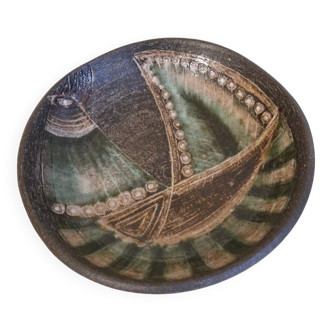 Swedish ceramic dish by Elsi Bourelius