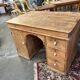 bureau anglais ancien en pin