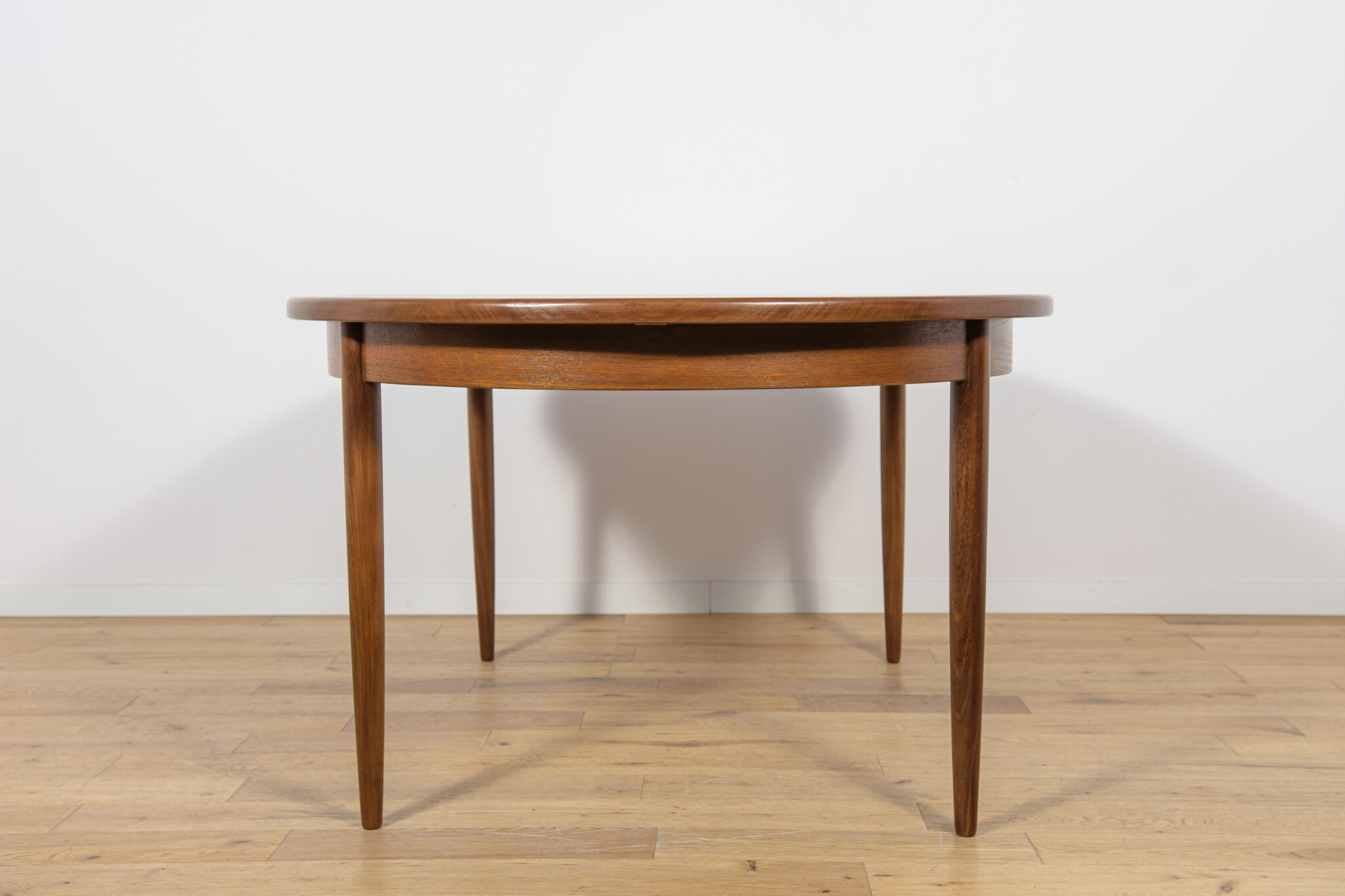Mid-century modern oval dining table in teak from G-Plan, United Kingdom, 1960s