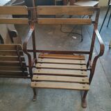 Theatre bench, folding seats