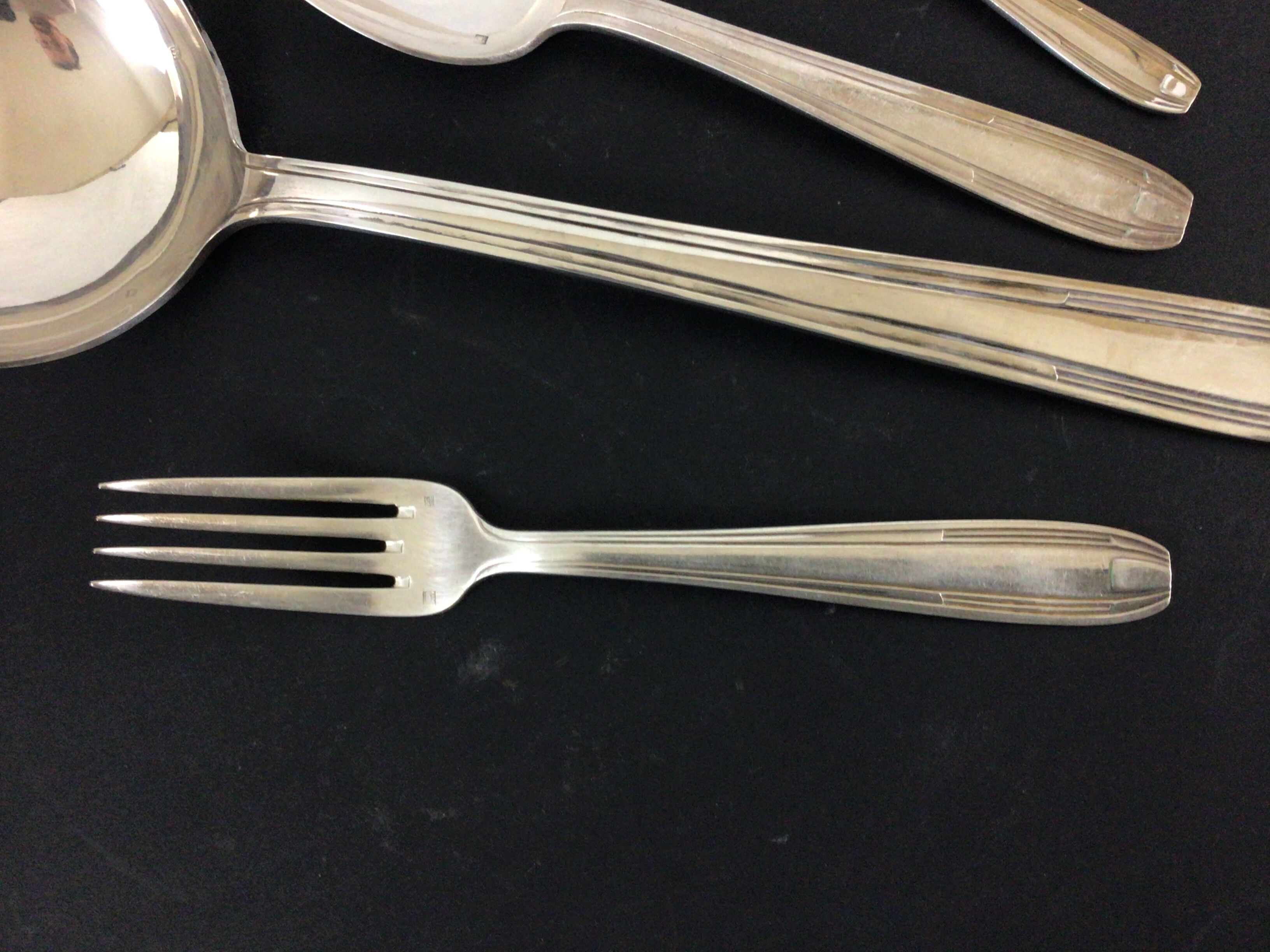 Silver metal housewife Dixi Art deco 37 pcs