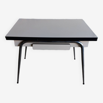 Formica table