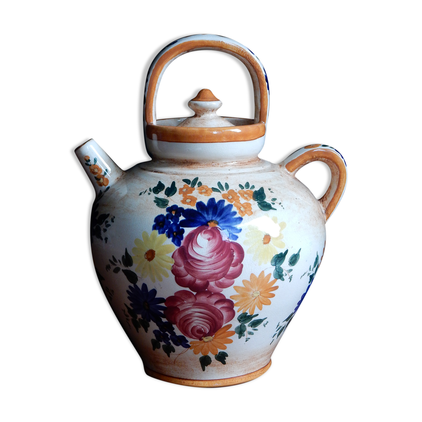 Hand-painted gargoulette floral motif