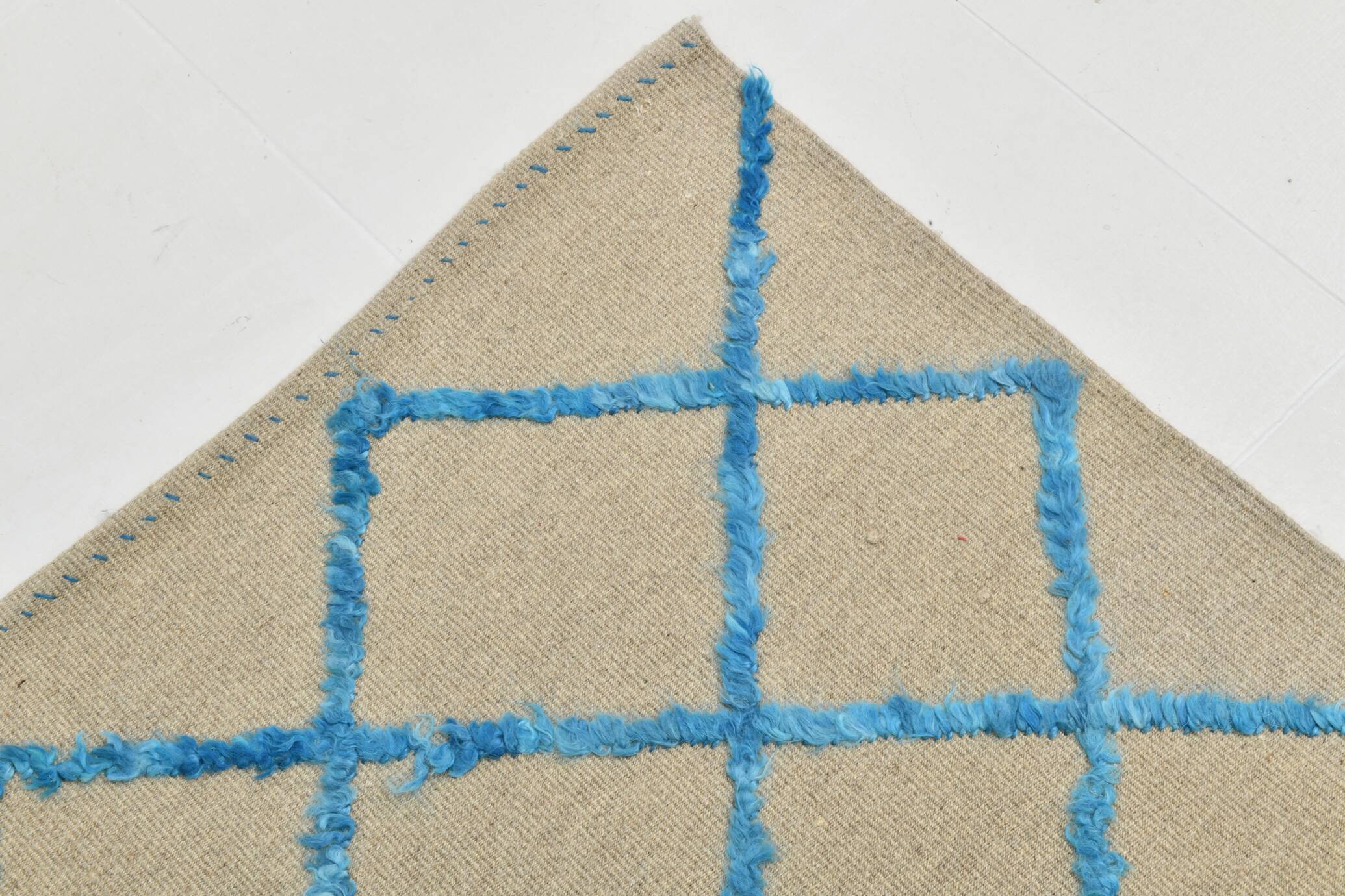 6x9 Beige & Blue Handmade Moroccan Rug, 185x282Cm SK 7339