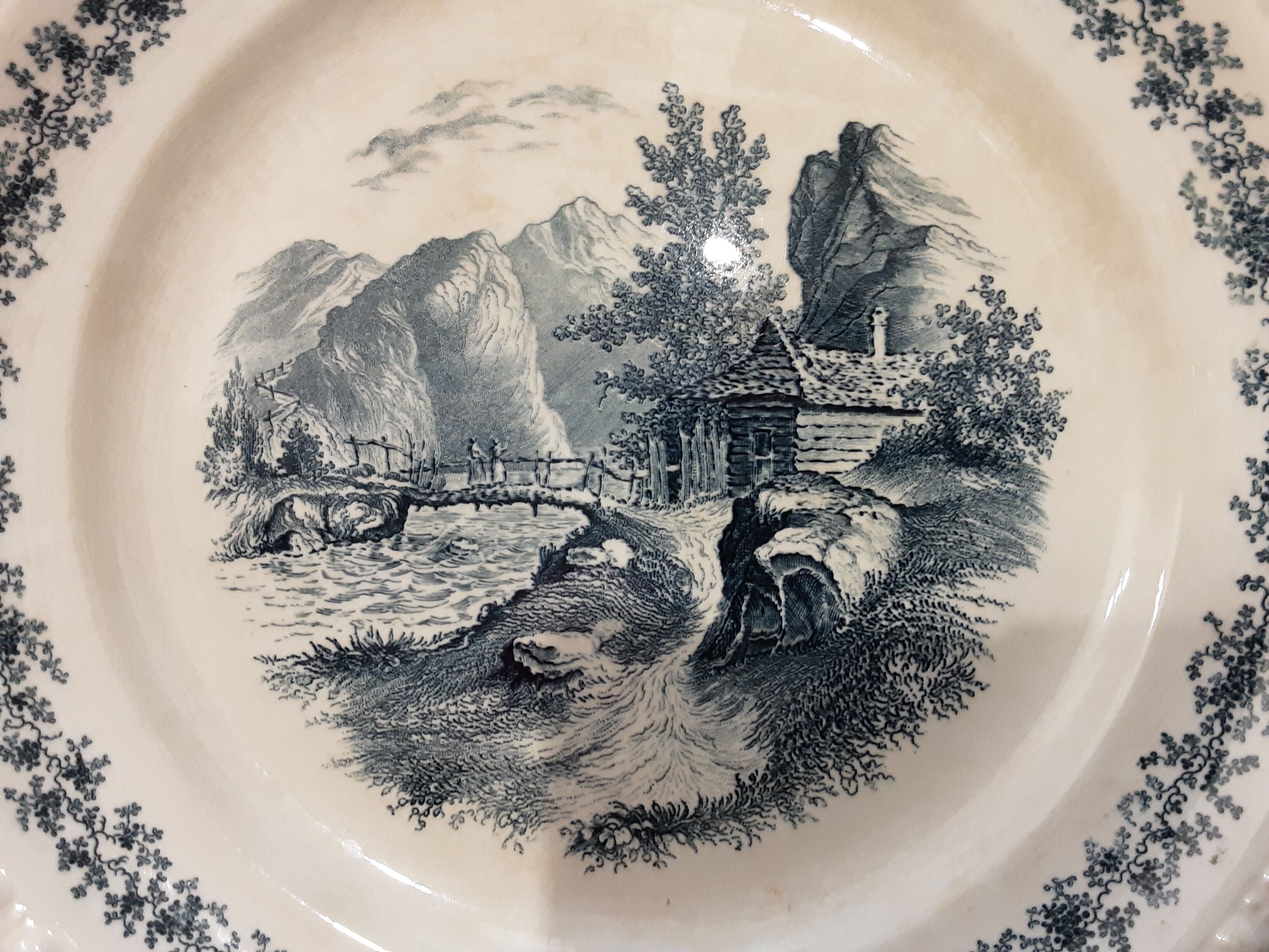 Old flat plate Villeroy and boch