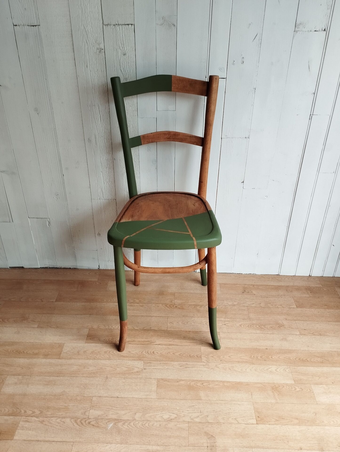 Bistro chair