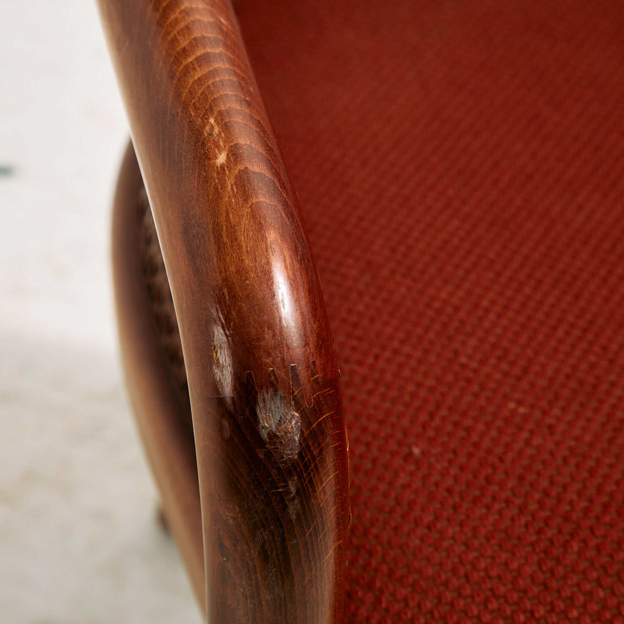 Armchair in beech and rattan