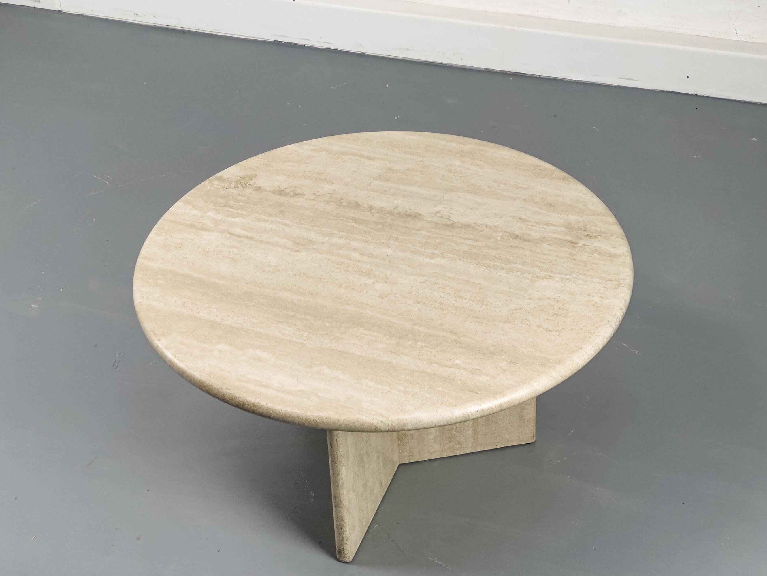 Table basse circulaire vintage en travertin, années 1970