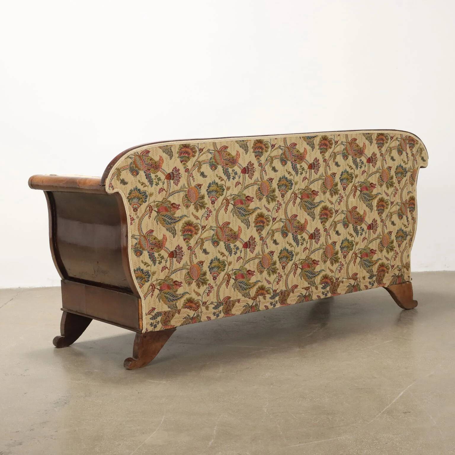 Antique Louis-Philippe canapé in walnut and fabric, Italy, 19th century