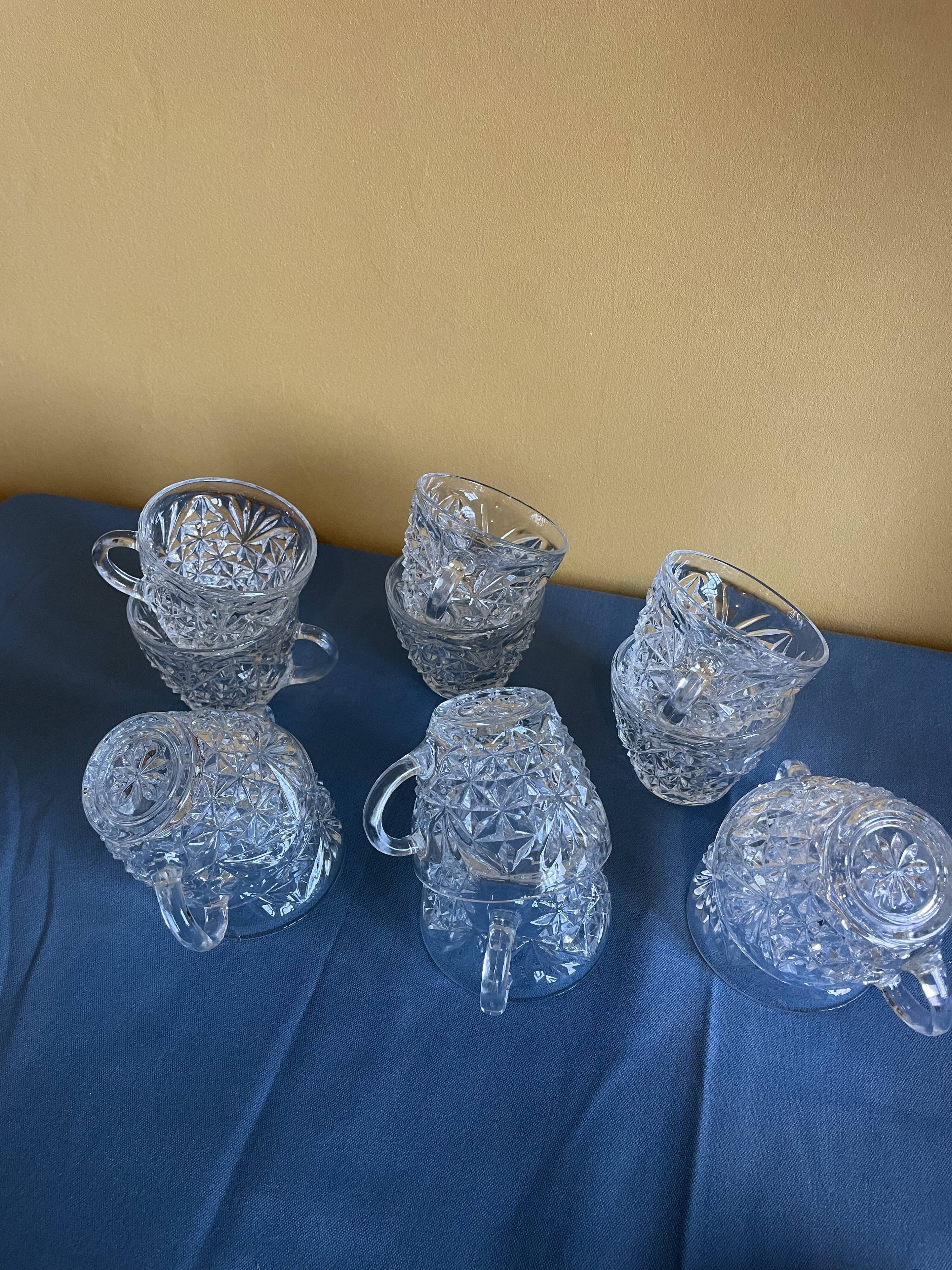 Set of 6 cups