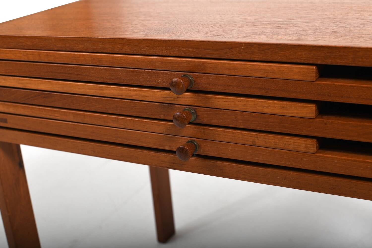 Tables pliantes d'Illum Wikkelsø pour CFC Silkeborg 1960