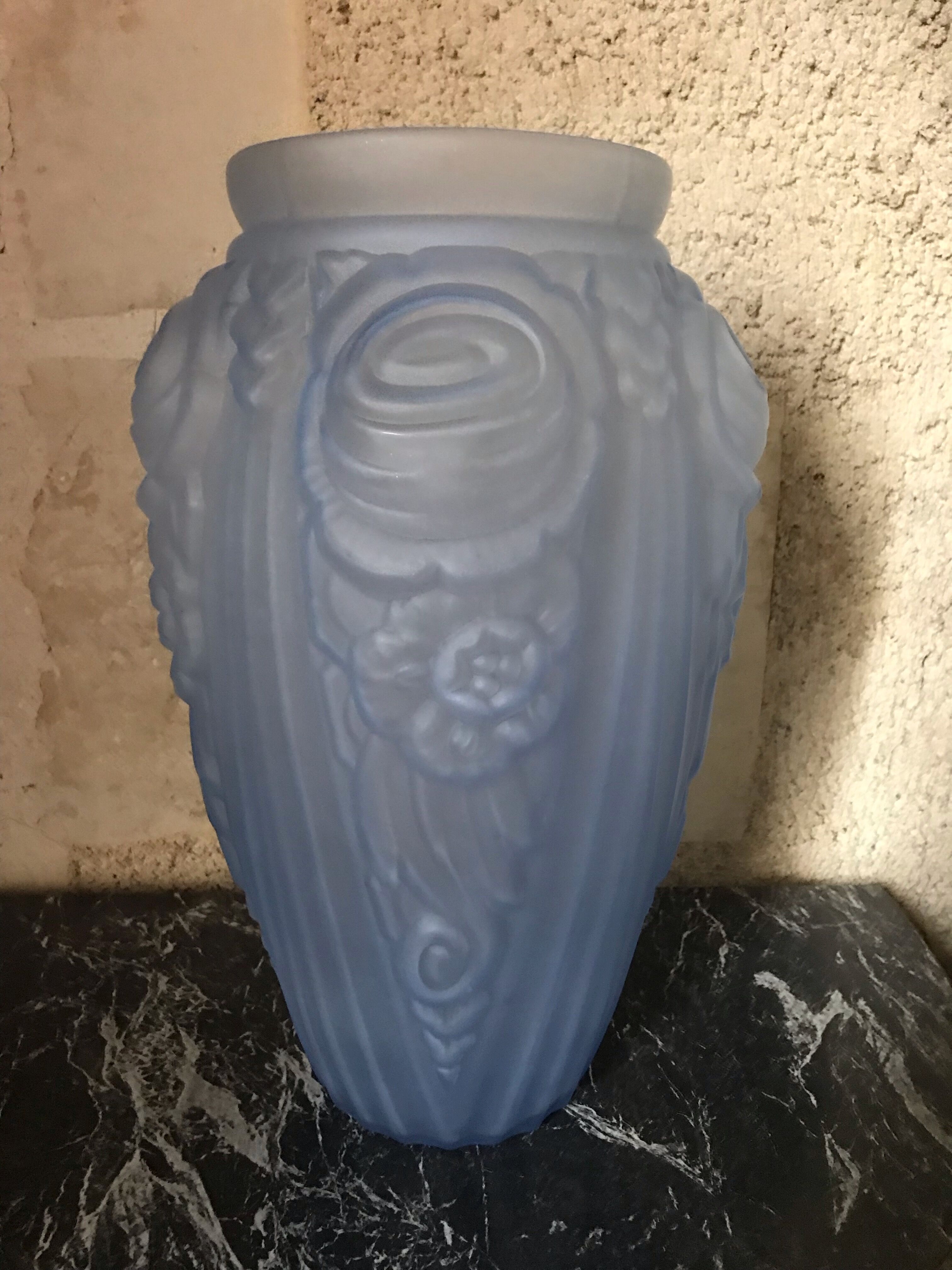 Art Deco vase