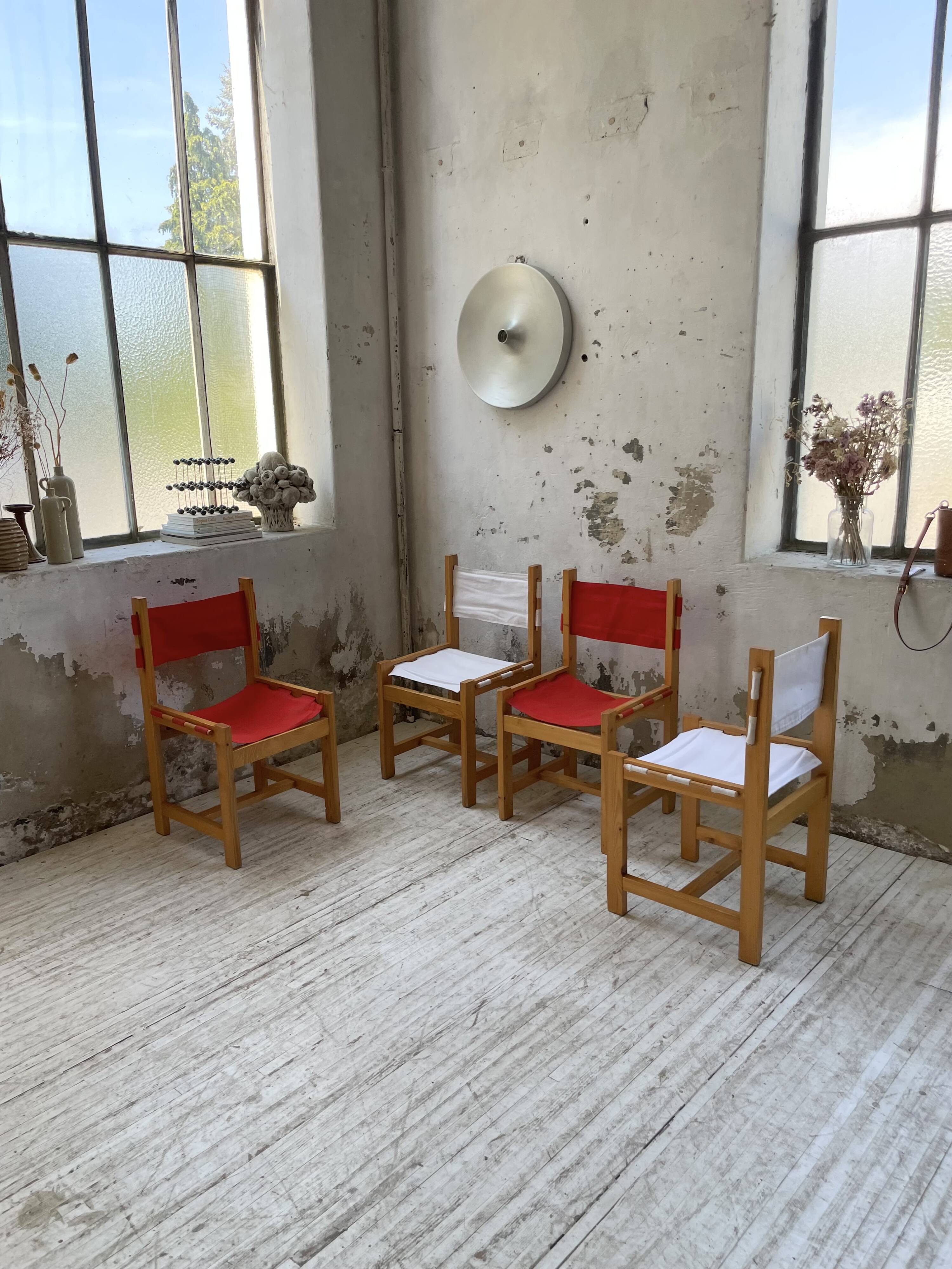 Set of 4 80s colored pine chairs