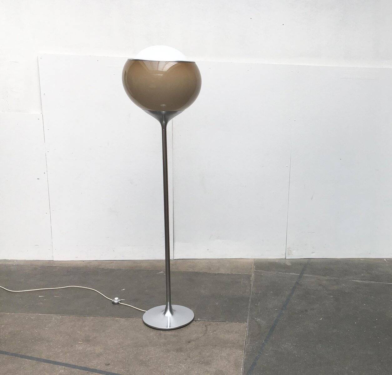 Flash Floor Lamp Space 1960s Italian by Guzzini
