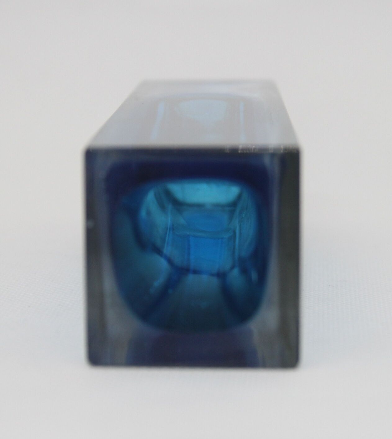 Murano glass blue Sommerso vase