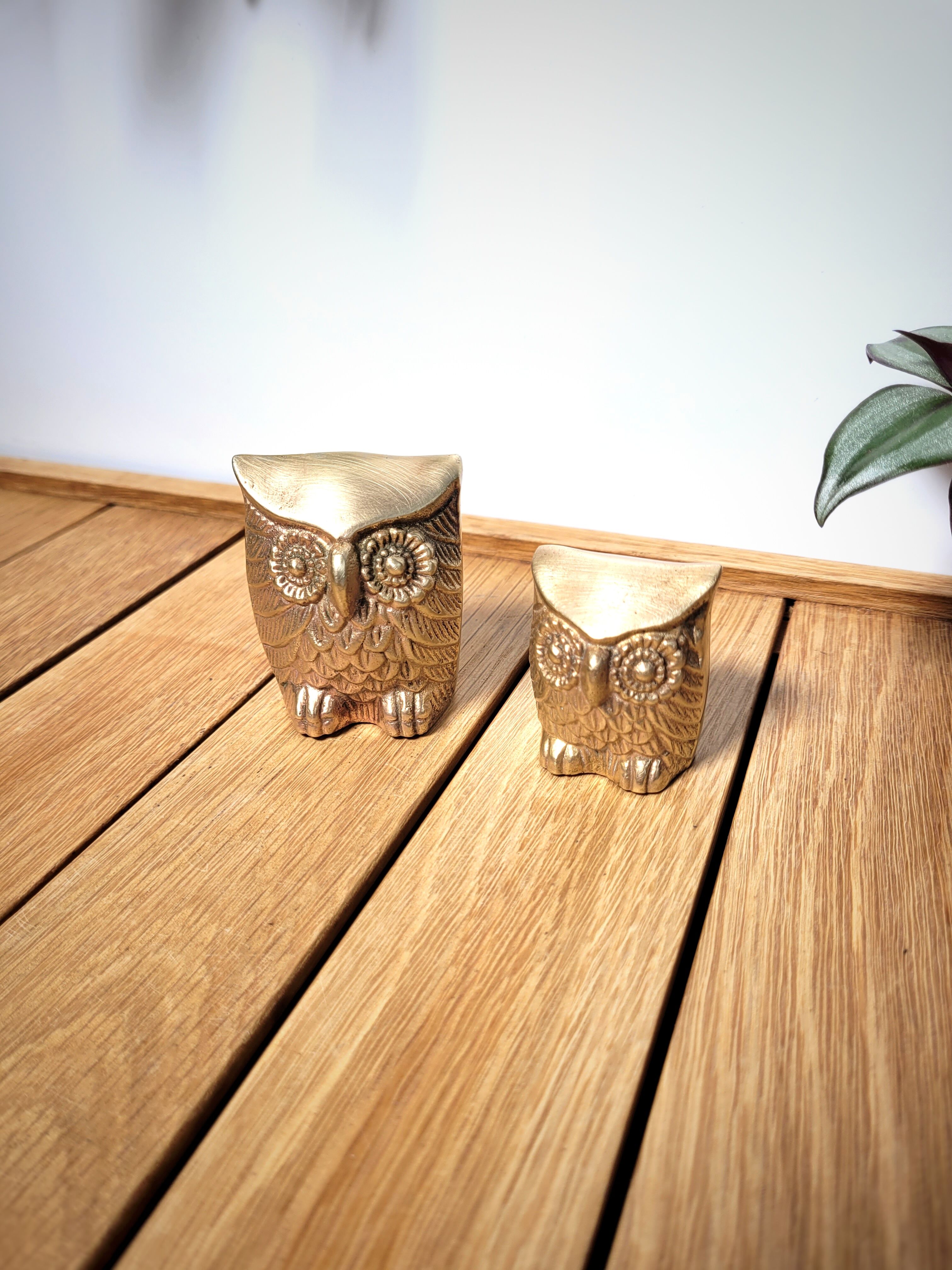 Pair brass owls