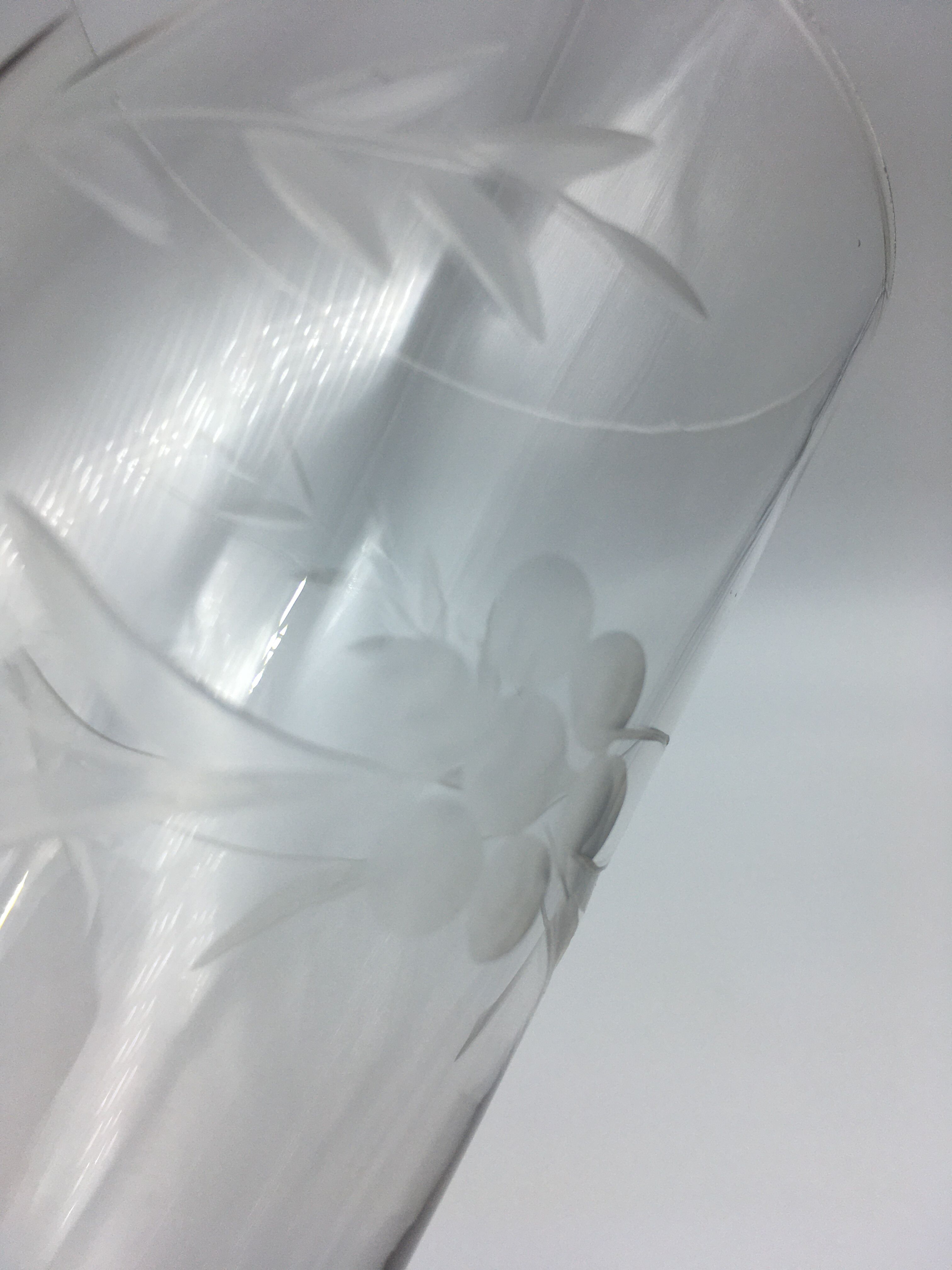 6 glasses to orangeade engraved decoration bunch of grapes.