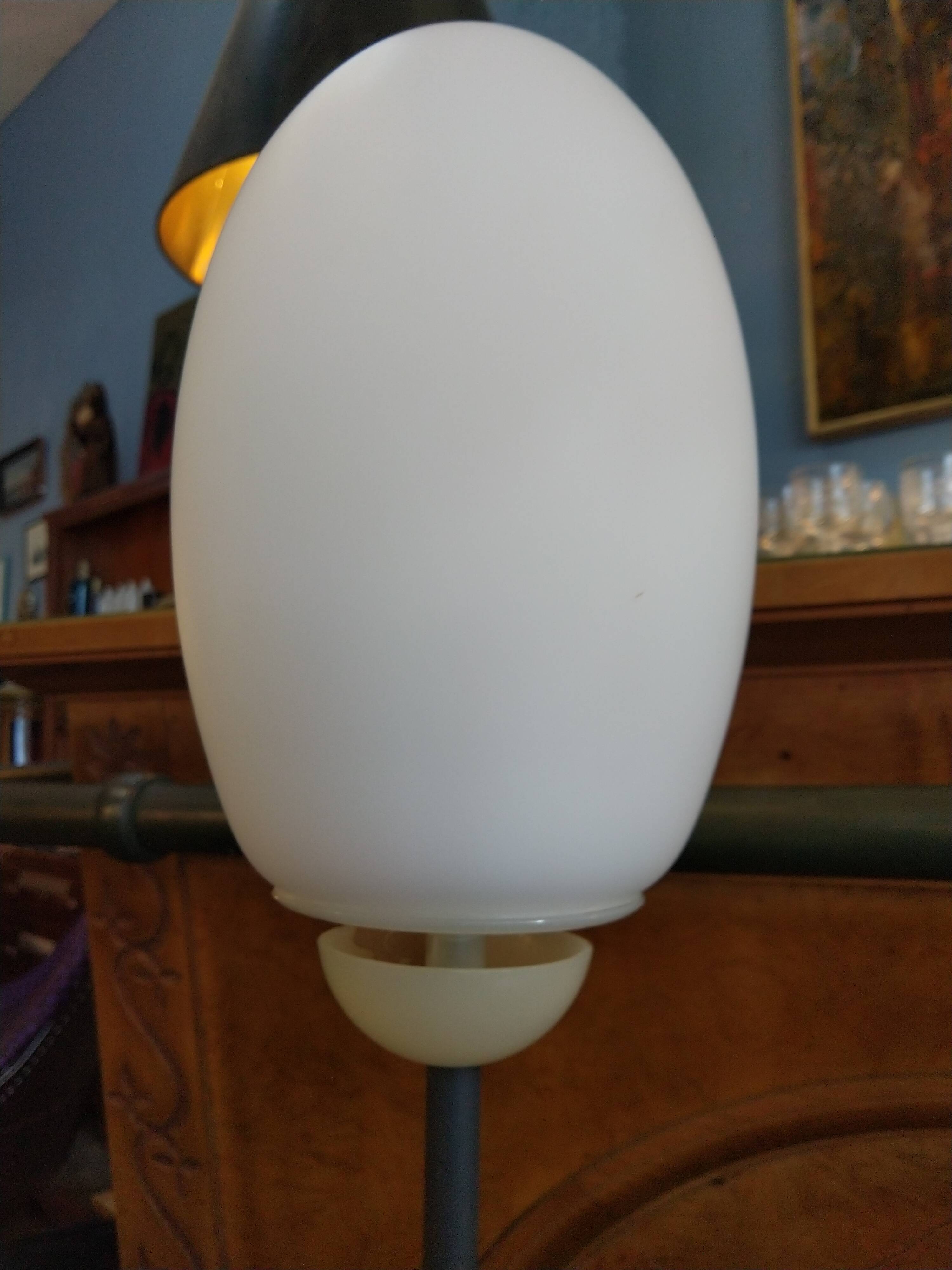 Brera egg floor lamp