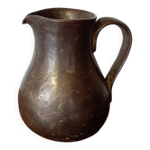 Ancienne cruche en bronze