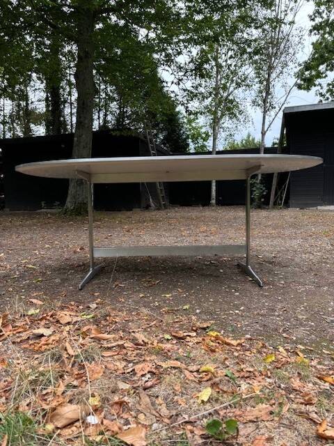 Table superellipse de jacobsen hein et mathsson - suède années 70/80