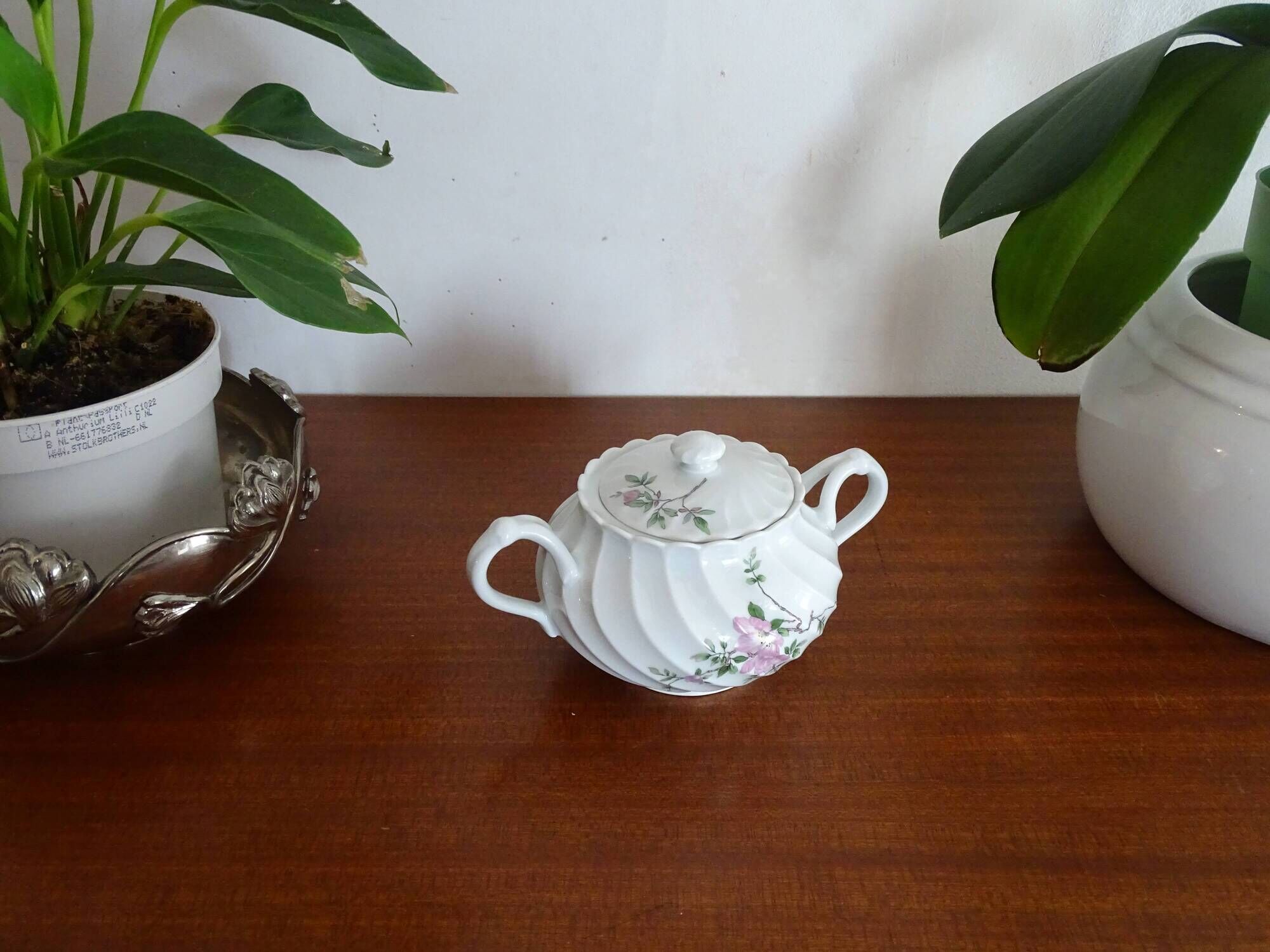 Limoges haviland porcelain sweetener - sylvie roses - tors