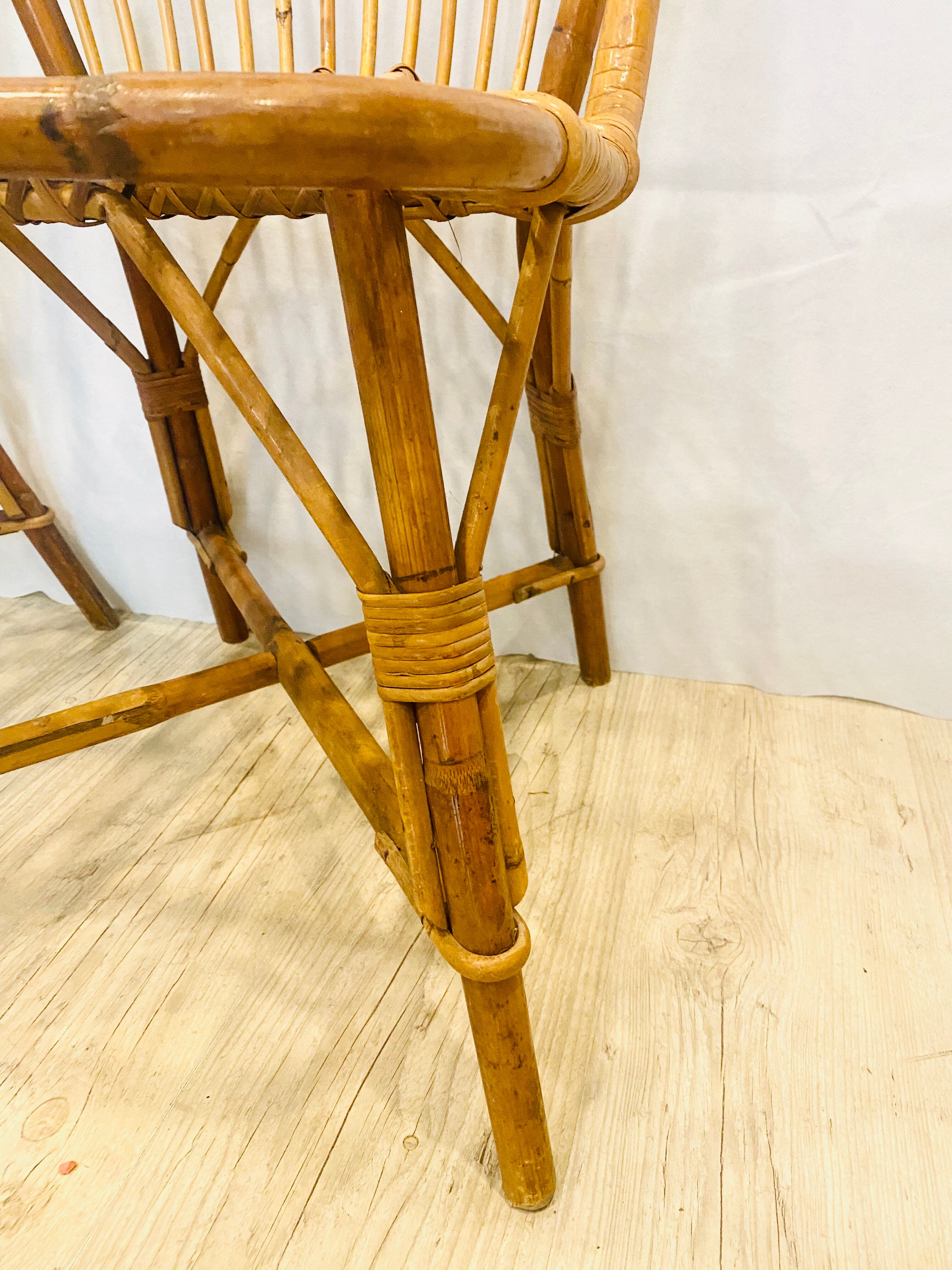 Bamboo chairs & rattan circa 60s/70s